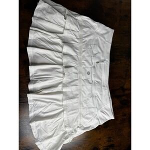 Lululemon Pace Setter Skirt White Tiered Pleated Running Tennis Skort Women
